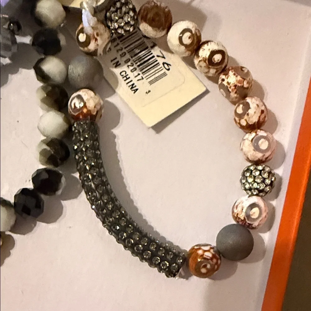 NWT Ashlyn & Rose Multi-Color Mixed Bead Bracelet Set - Picture 5 of 8
